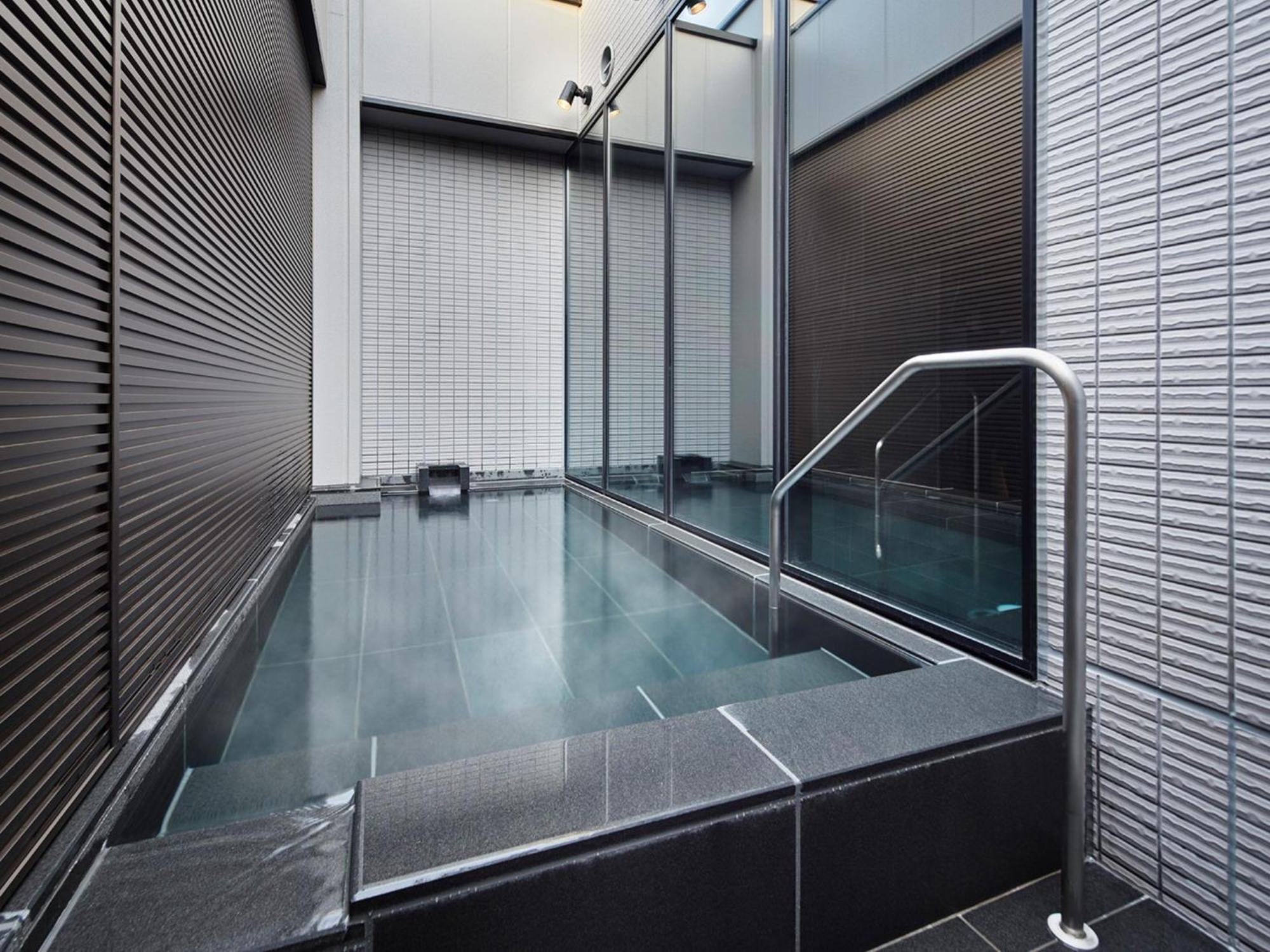 The Square Hotel Kanazawa Bagian luar foto
